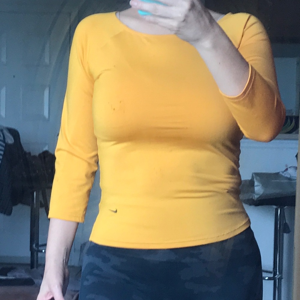 Nike mustard 3/4 sleeve Dri-Fit top